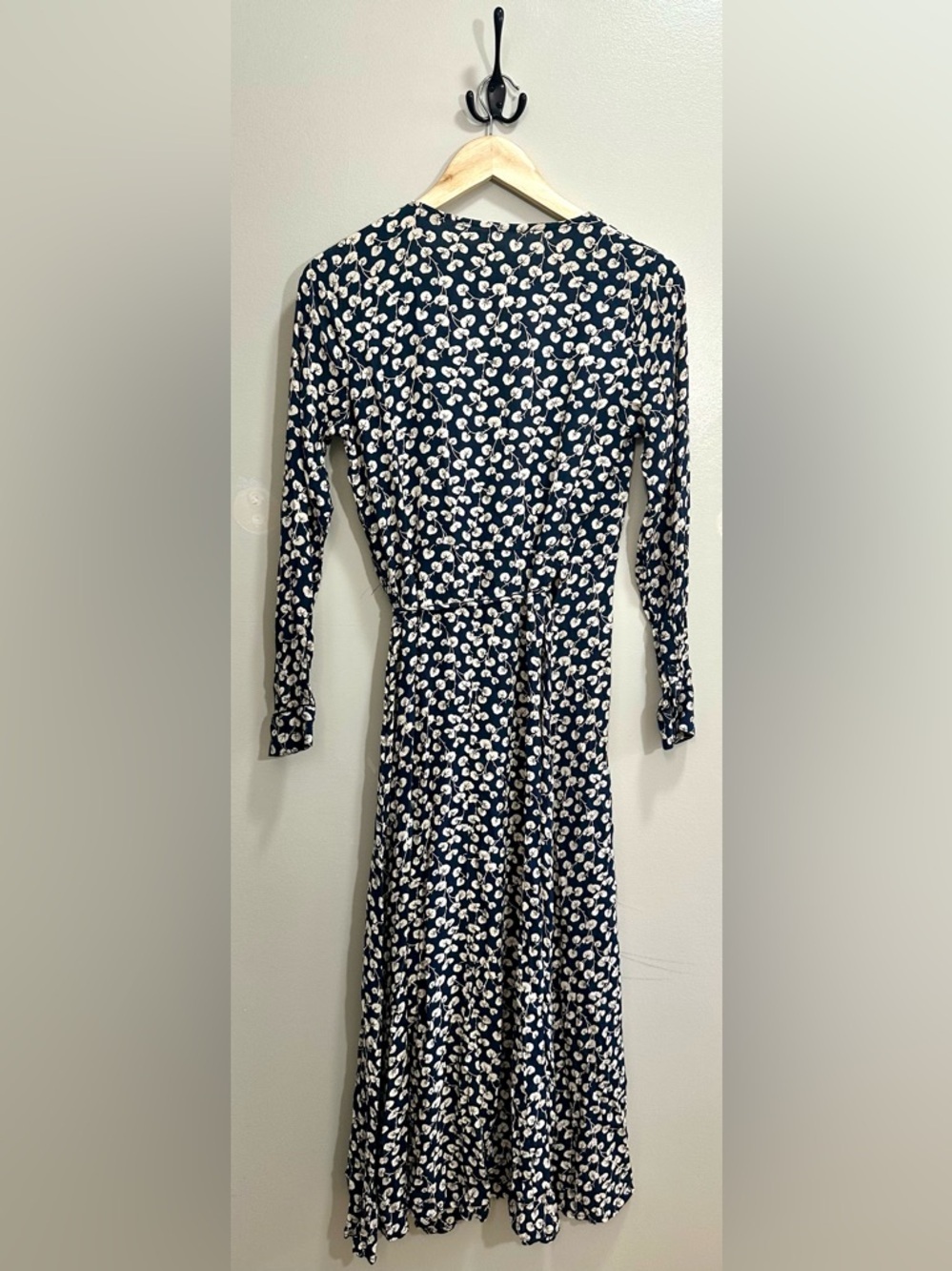 Ganni Navy and Floral Rosenberg Maxi Wrap Dress Size 36 - Picture 5 of 8